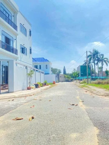 Bán lo đất đường nhựa 7m, DT 10x16m, giá 6 tỷ