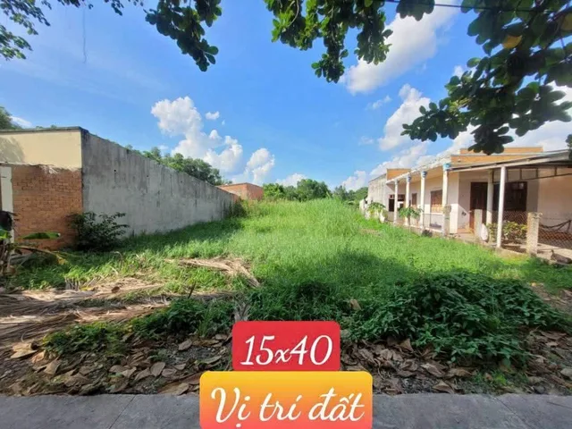 BÁN ĐẤT XÂY KHO ĐỐI DIÊN KCN TÂN ĐỨC