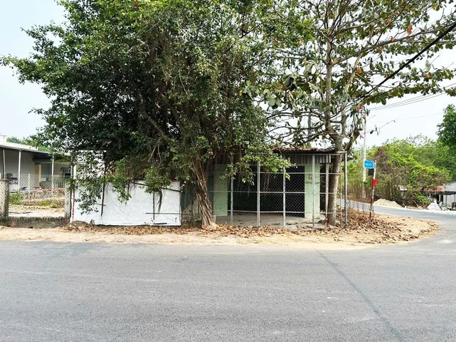 Bán nhà góc 2 mặt tiền đường Tỉnh Lộ 7 - 405m2 - 12x37 - 207m2 thổ cư - xã An Nhơn Tây - Củ Chi