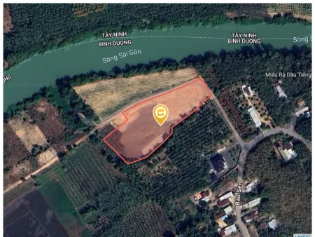 BÁN 10 LÔ 50X46=2300M2 SHR, THỔ CƯ, NGAY THỊ TRẤN, SÁT CHỢ, GIÁ 550TR