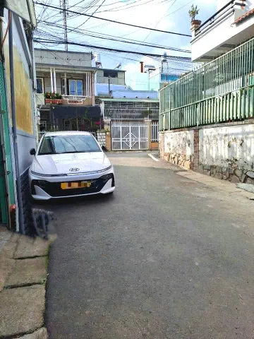 Ngộp : Bán nhà khu dân cư trung tâm Đà Lat, đi chợ đêm Đà Lạt chỉ 1km