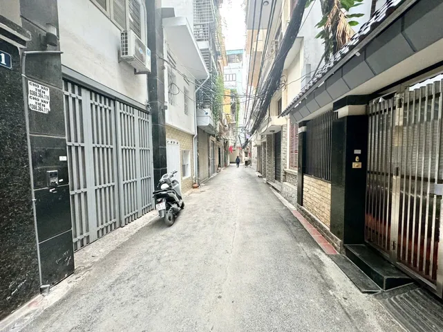Bán nhà Thái Thịnh - Yên Lãng (Đống Đa) 50m, 6 tầng, mt 3.5m, giá 15.7 tỷ