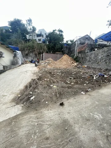 TÀI CHÍNH HƠN 2 TỶ CHÚT SỞ HỮU LÔ ĐẤT NGÕ 8 BÃI MUỐI,CAO THẮNG,HẠ LONG