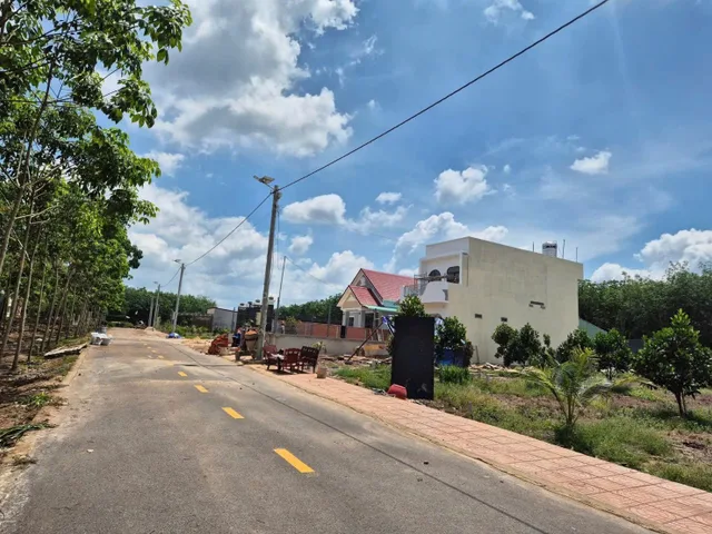 Bán đất 300m² tại Phường Chánh Phú Hòa Thị xã Bến Cát