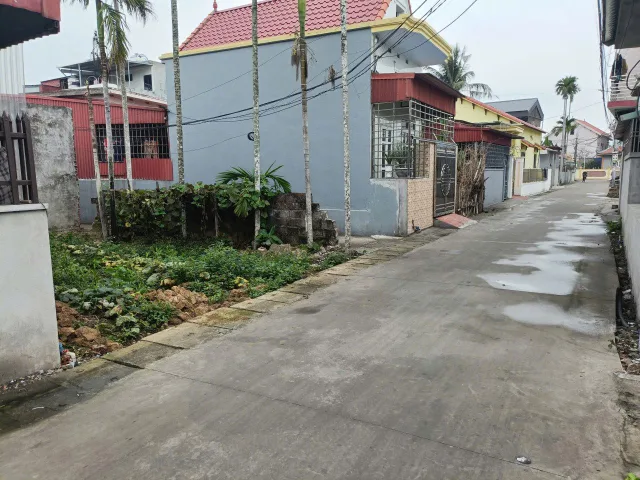 Bán lô đất đẹp không lỗi lầm tại thồn đền lâm động. Dt 55m2 giá chỉ 1tỷ 6xx.l/h:076.231.9990 e Thúy