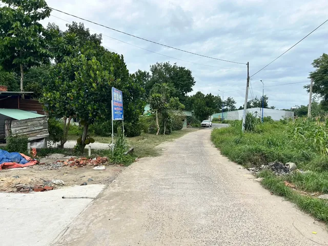 Bán đất chính chủ dân đông, đường ôtô đủ tiện ích gần bên