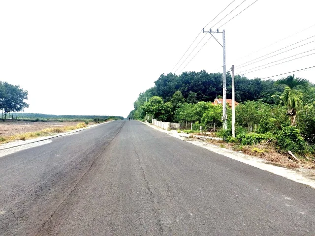 BÁN 3.500M2, SỔ RIÊNG, SÁT CHỢ VÀ NHÀ MÁY