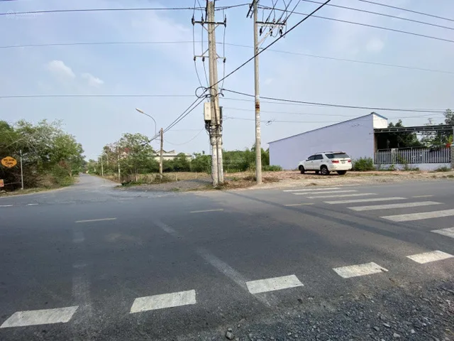 BÁN ĐẤT CHÍNH CHỦ 1.250M2 GIÁ 210 TRIỆU NGAY SÁT KCN VÀ CHỢ