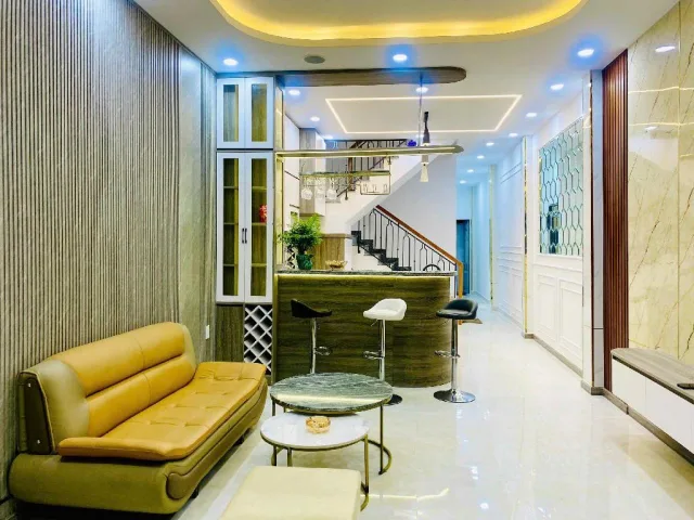 🔥 Mới! Nhà vuông HXT 2 tầng 83m² – Sát UBND Thạnh Lộc