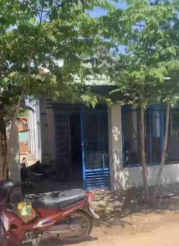 Bán đất tặng nhà Trường Đông
