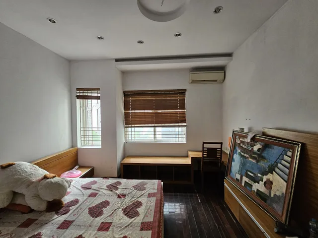 Bán nhà Khuất Duy Tiến (Thanh Xuân) 50m, 4 tầng, mt 4.2m, giá 15.8 tỷ