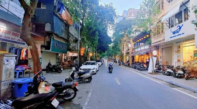 Bán nhà mặt phố Thái Thịnh (Đống Đa) 27mT1/49mT2, 2 tầng, mt 4.6m, giá 14 tỷ