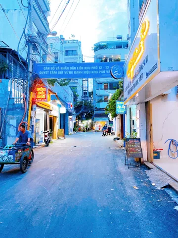 Bán nhà Nguyễn Trãi, QUẬN 1, hẻm Ô tô 2 mặt tiền, Thửa đất vuông vắn 3 x 16.8 m, Giá 14.5 tỷ