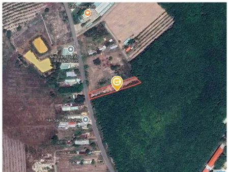 Kẹt tiền bán 1000m2 giá 180 triệu. LH: 0933.263.596 A.Vỹ