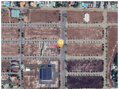 Kẹt vốn cắt lỗ 1000m2 giá 180 triệu. LH: 0933.263.596 để gửi sổ và thông tin