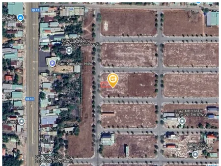 Kẹt vốn cắt lỗ 1000m2 giá 180 triệu. LH: 0933.263.596 để gửi sổ và thông tin