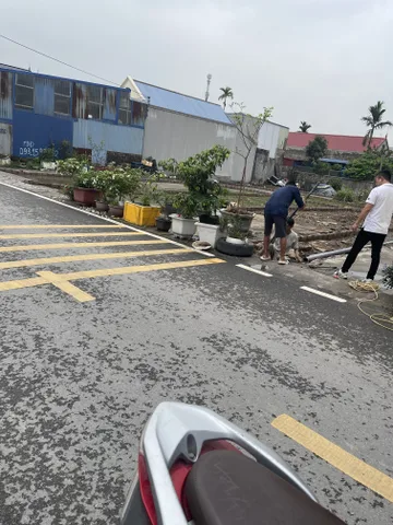 Bán 2 lô f0 mặt đường trải nhựa ,cách 203 : 30m . L/h: 076.231.9990 e Thúy