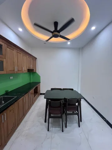 Nhà Tiền Yên, Hoài Đức, 3km Vinsmart City 42M 4 Tầng, 4 ngủ, full đồ, ô tô đỗ gần nhà giá 4.25 tỷ