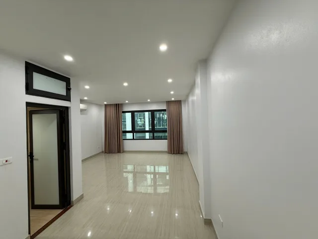 Bán nhà Cầu Giấy (Cầu Giấy) 54/60m, 8 tầng, mt 4.8m, giá 25 tỷ