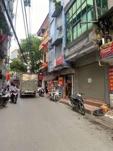Bán nhà mặt phố Phan Đình Giót (Thanh Xuân) 51m, 4 tầng, mt 7.6m, giá 22 tỷ