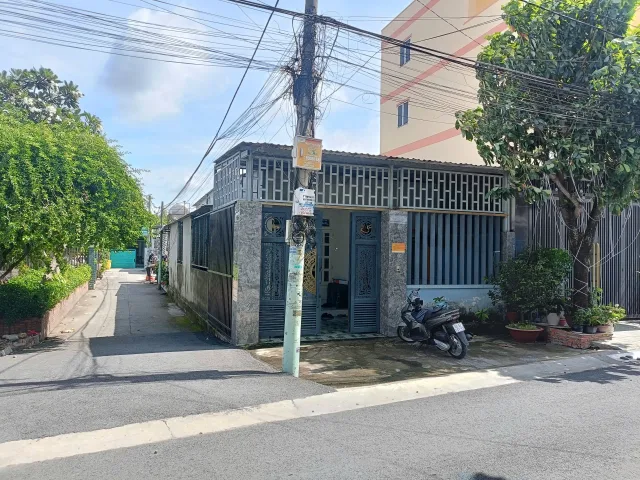 BÁN NHÀ MẶT TIỀN KINH DOANH NGAY NGÃ TƯ TÂN QUY – XÃ TÂN THẠNH TÂY, CỦ CHI – DIỆN TÍCH 197M², THỔ CƯ 172M² – GIÁ 4.98 TỶ