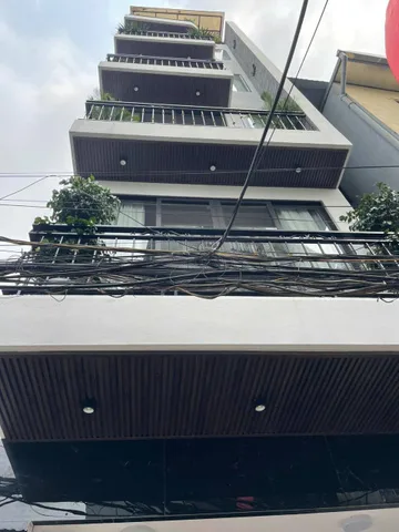 Nguyễn Văn Linh,Thạch Bàn gara ô tô thang máy 43m x 6T giá chào 9.3 tỷ
