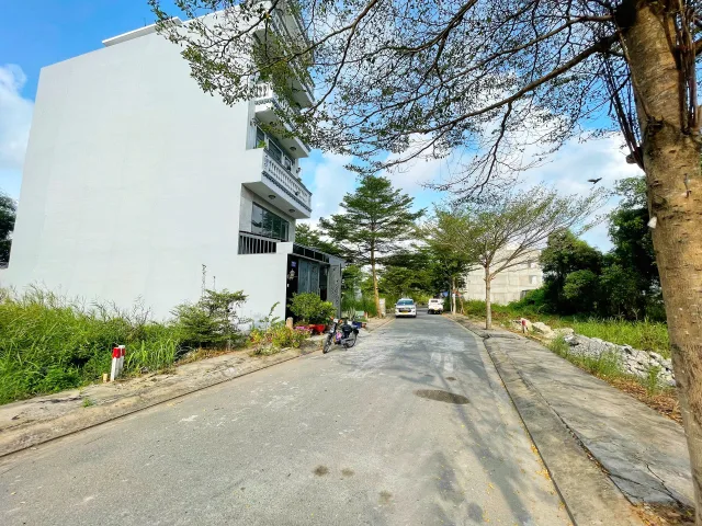 Bán đất khu rạch tôm, Lê Văn Lương, Ngang 8m, 113.2m² 4.4 tỷ