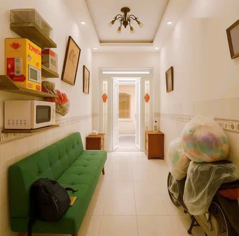 Bán nhà hẻm Cách Mạng Tháng Tám, QUẬN 10, Giá 4 tỷ