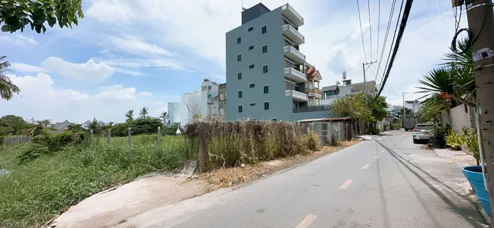 Bán đất Mt đường 160 .tăng nhơn phú A giá tốt