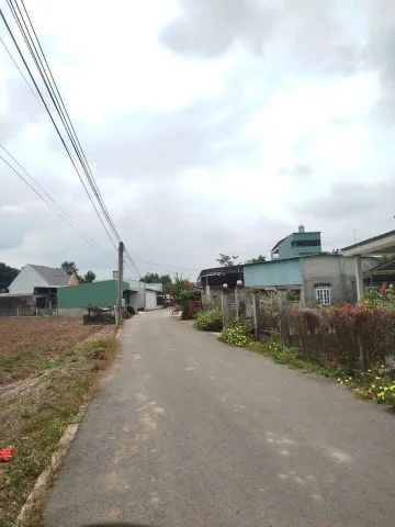 Cần bán nhanh lô đất trung tâm thành phố bến Cát