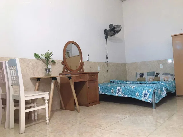 Bán nhà tại hòa bình Thủy Nguyên dt 150m ngang 8 giá 3tỷ 3xx.l/h:076.231.9990 e Thúy