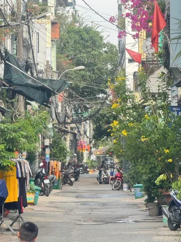 Bán nhà 40m² ngang 4m giá 4.55 tỷ tại Phường Bình Hưng Hoà B Quận Bình Tân