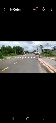 Bán đất đẹp ngay ngã tư đối diện trường học. Kdc lộc An * 8x 25