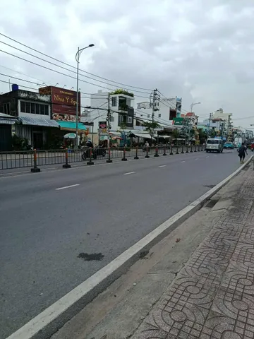 Bán nhà 227m² ngang 9,7m giá 32 tỷ tại Xã Trung Chánh Huyện Hóc Môn