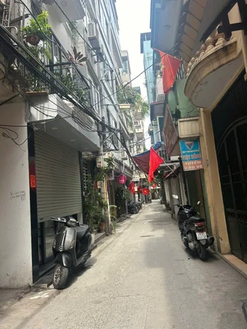 Bán nhà Khương Trung - Vũ Tông Phan (TX) 40m, 3 tầng, mt  3.4m, giá 11.2 tỷ