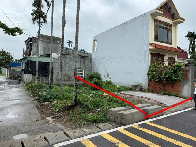 Bán 65 m mặt đường 7 m trải nhựa thôn Đông , Lâm Động . L/h:076.231.9990 e Thuý