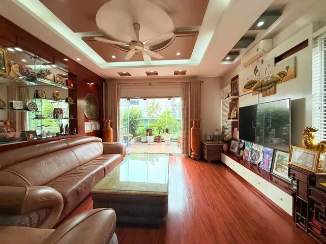 Lô góc Cổ Linh, Long Biên DT85m ô tô tránh ngõ thông giá chỉ 29.3 tỷ