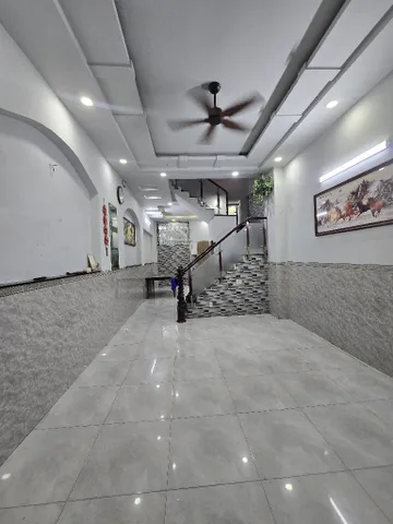 Bán nhà 58m² ngang 4m giá 5.65 tỷ tại Phường Bình Hưng Hoà A Quận Bình Tân