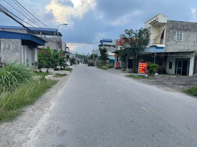 Bán đất 150m² ngang 6m Mặt đường liên xã giá 2.49 tỷ Phường Bạch Đằng( Minh Tân). liên hệ 0362558882