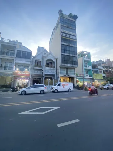 Bán nhà MT 102m² - 4 Tầng, giá 25.6 tỷ Phường 12 , Tân Bình