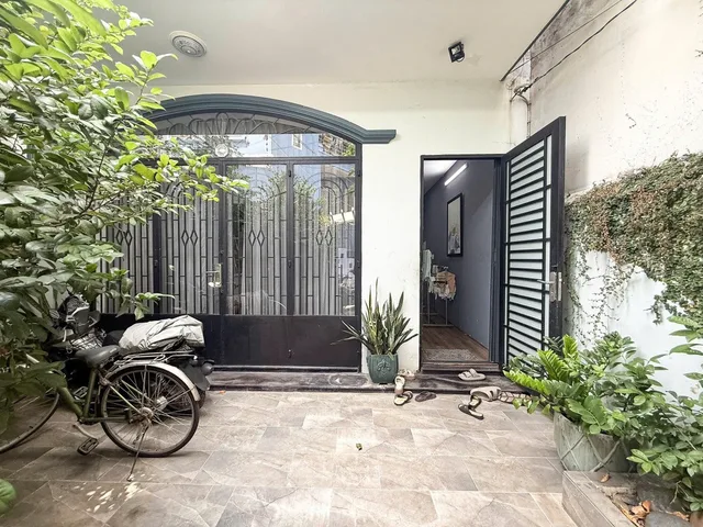 Bán nhà 93m²  5.5×18m²  giá 10 tỷ Phường Hạnh Thông