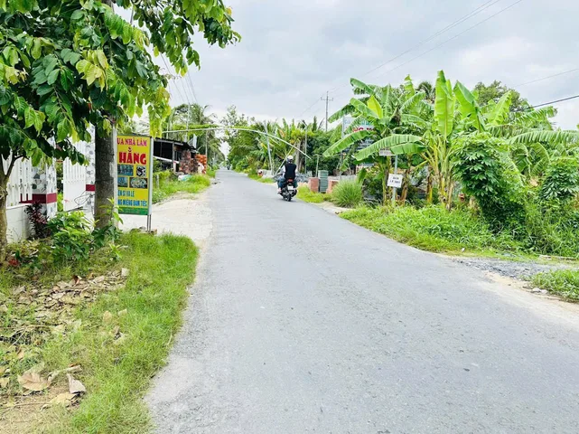 Bán đất 211.4m² ngang 5m giá 1.2 tỷ Xã Phú Quới