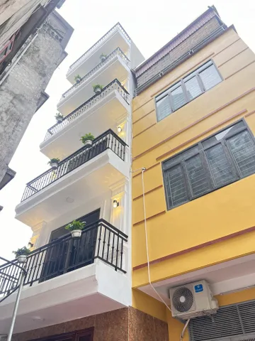 Bán nhà trung tâm Trạm Trôi, gần Lai Xá 32M 5 Tầng, 3P Ngủ, ô tô đỗ giá 4.6 tỷ