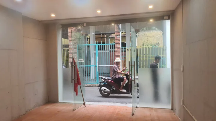 Bán mảnh đất ngọc lâm long biên 84m2, mặt tiền 6m, đường oto, kinh doanh, xây tòa nhà. giá 17 tỷ