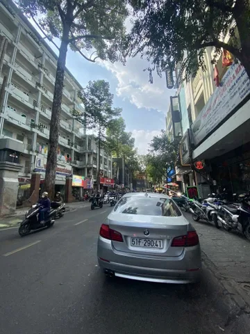 Bán gấp nhà 5 Tầng MT TRẦN BÌNH TRỌNG QUẬN 5