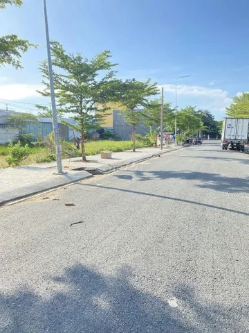 Bán đất 130m² ngang 5m giá 1.95 tỷ Xã Đức Hòa