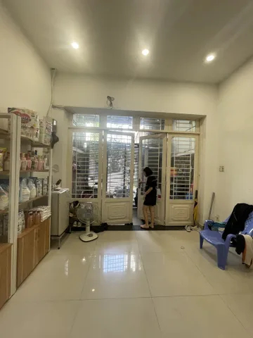 Nhà Mặt Tiền 4 Tầng, giá 12.9 tỷ Phường 12 , Tân Bình.