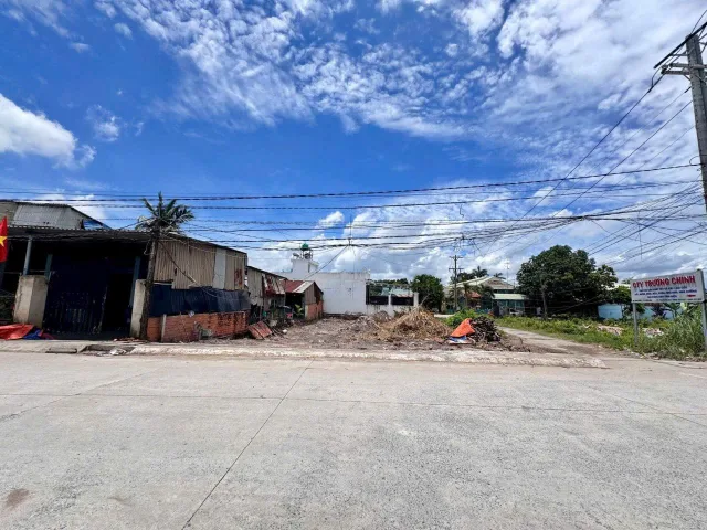 Bán đất 120m² full thổ cư ngang 4m giá 1.8 tỷ tại Xã Đức Hòa