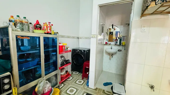 Bán nhà 107.3m² ngang 5,69m giá 3.2 tỷ Phường Nam Nha Trang