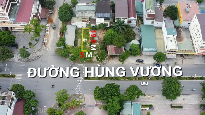 Góc 2 mặt tiền đường Hùng Vương - VIP